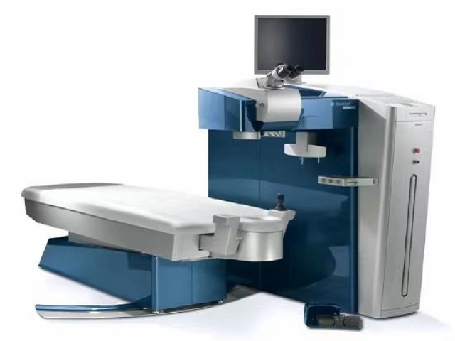 Refractive Excimer Laser Equipment